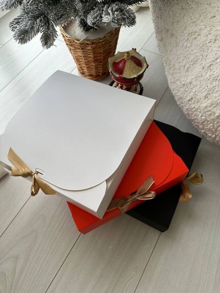 Коробка большая с лентой, White White_box фото